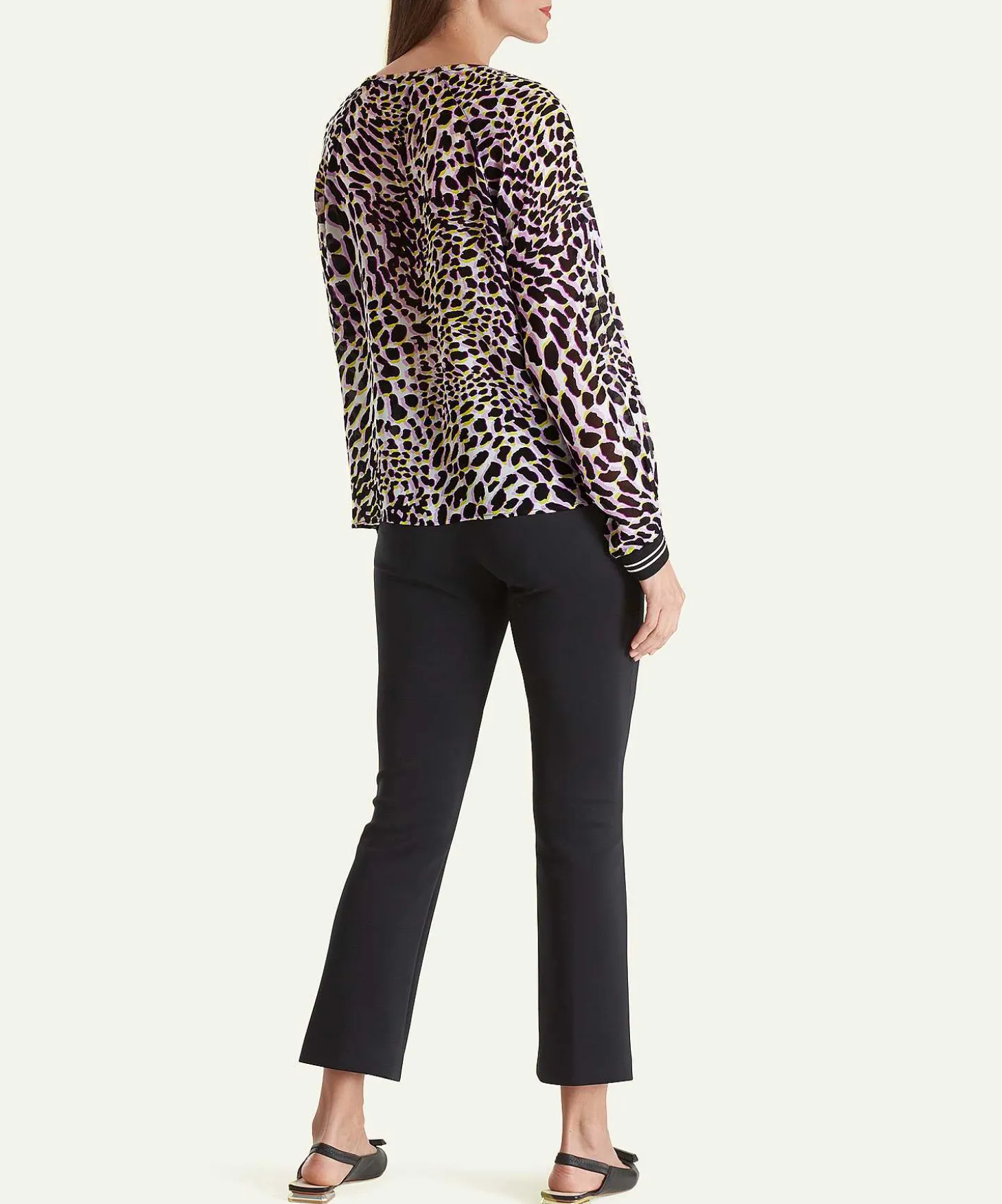 marc_cain_blouse_with_leo_1.webp Marc Cain Blouse With Leopard Print*Marc Cain Remix Best Sale