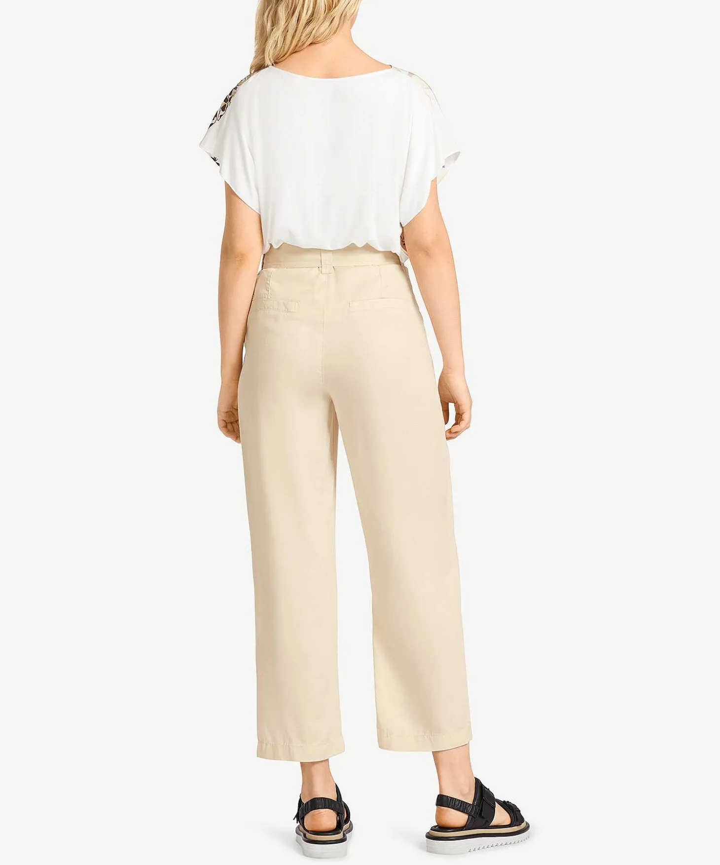 marc_cain_culotte_trouser_2.webp Marc Cain Culotte Trousers With Belt Welleri*Marc Cain Pants Discount