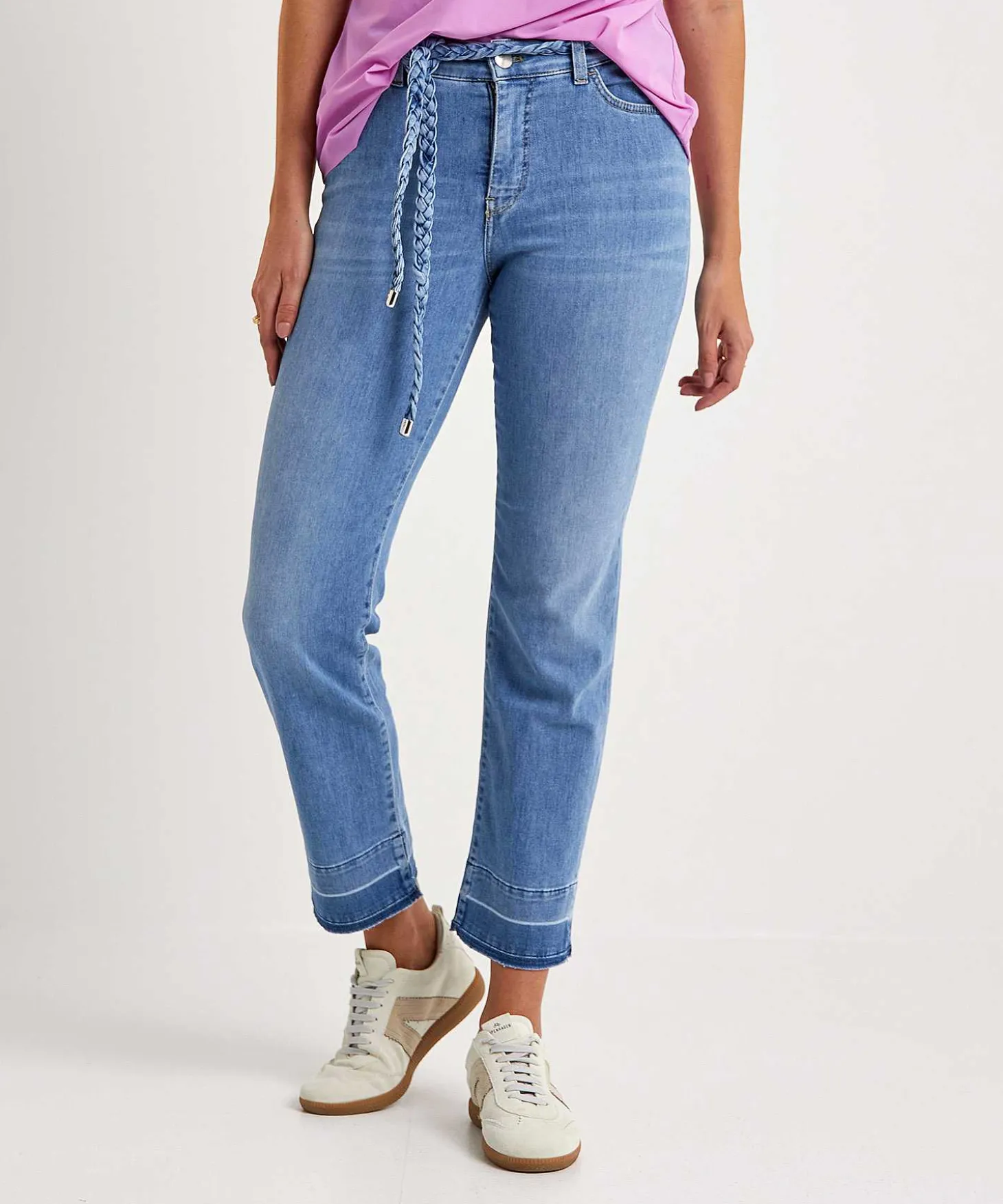 marc_cain_kick_flare_jean_1.webp Marc Cain Kick Flare Jeans With Braid Belt Fyli*Marc Cain Collections Best