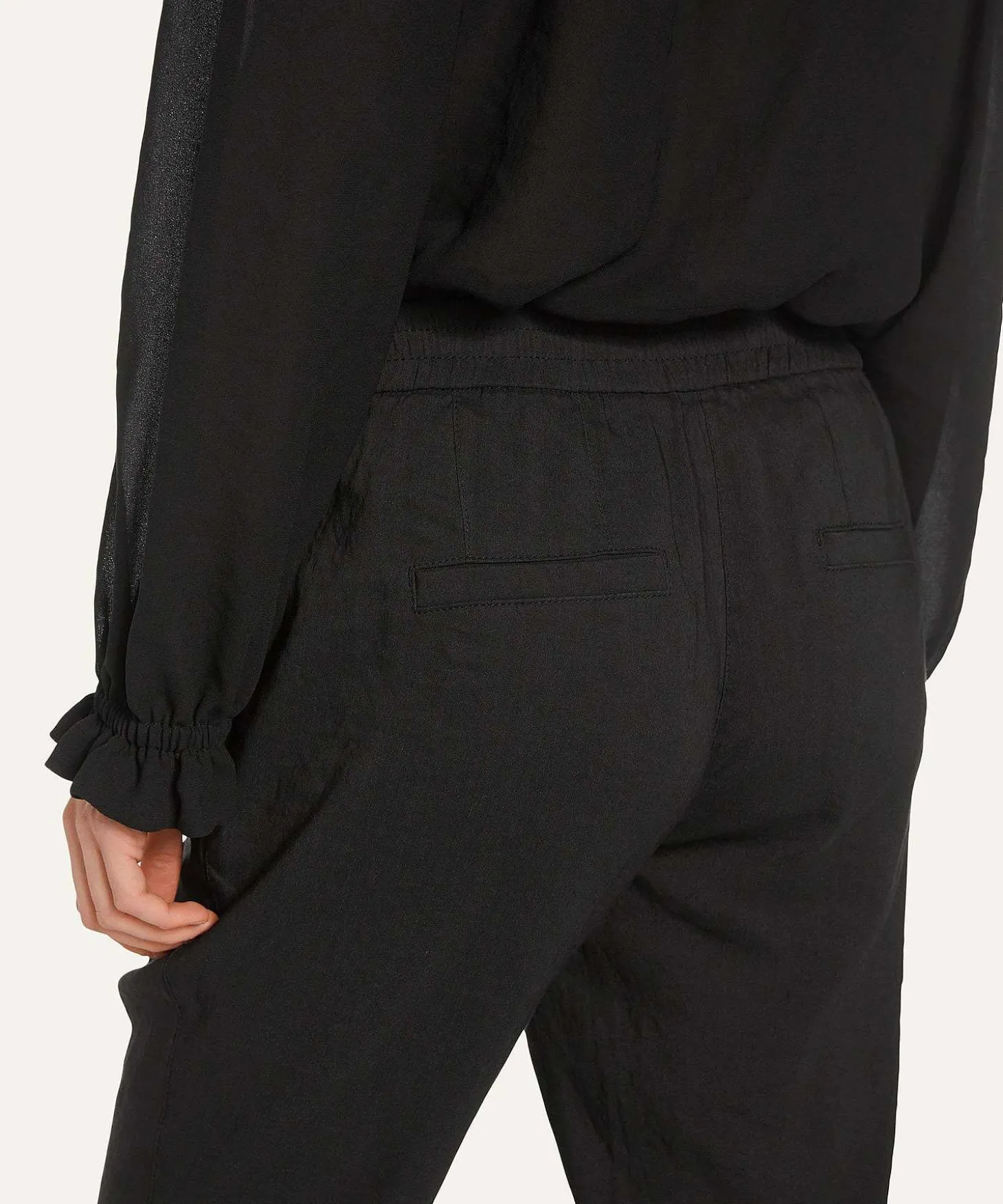 marc_cain_linen_mix_trous_3-1.webp Marc Cain Linen Mix Trousers Roanne*Marc Cain Collections Best