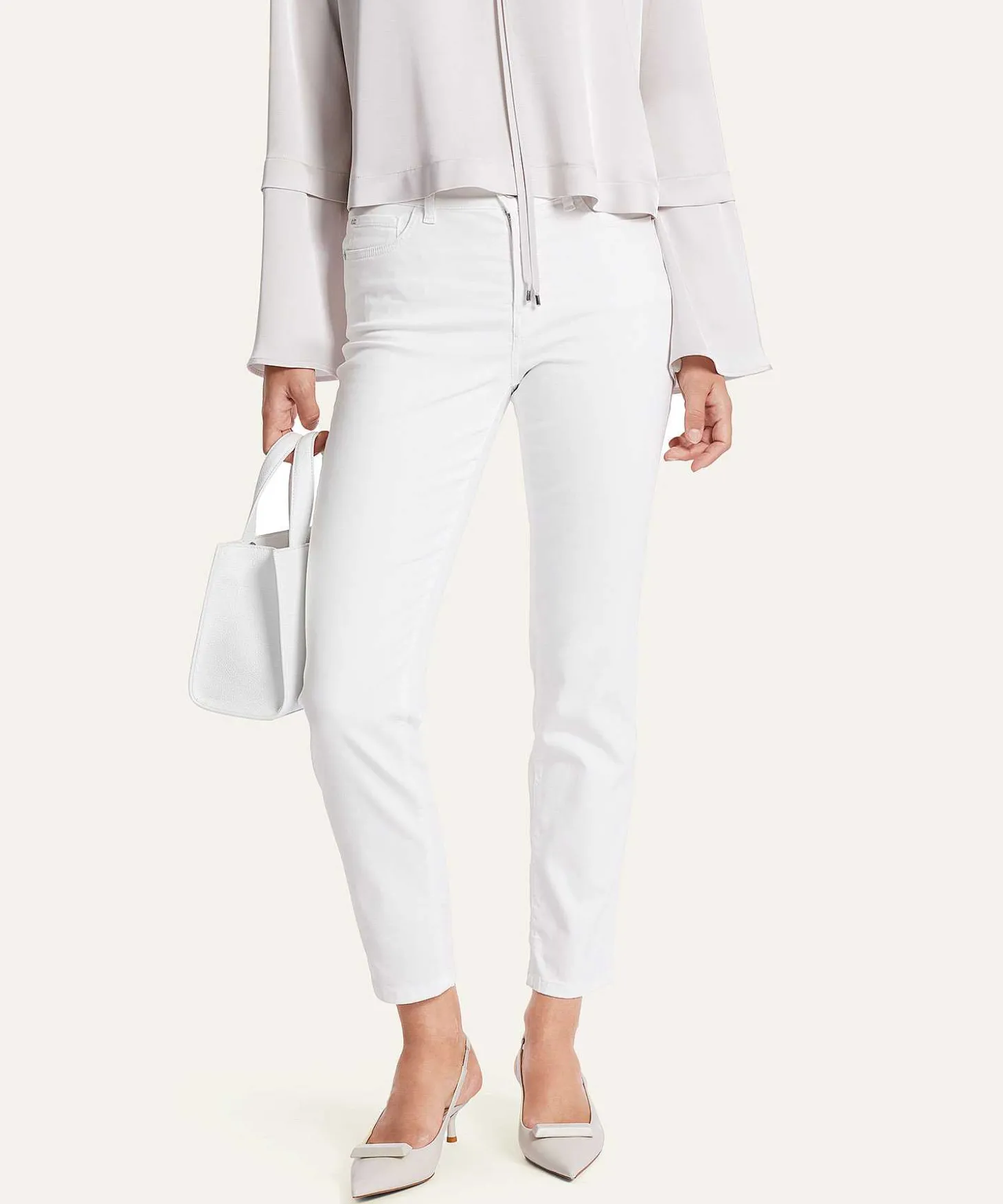 marc_cain_slim_fit_jeans__2-2.webp Marc Cain Slim Fit Jeans Silea*Marc Cain Pants Store