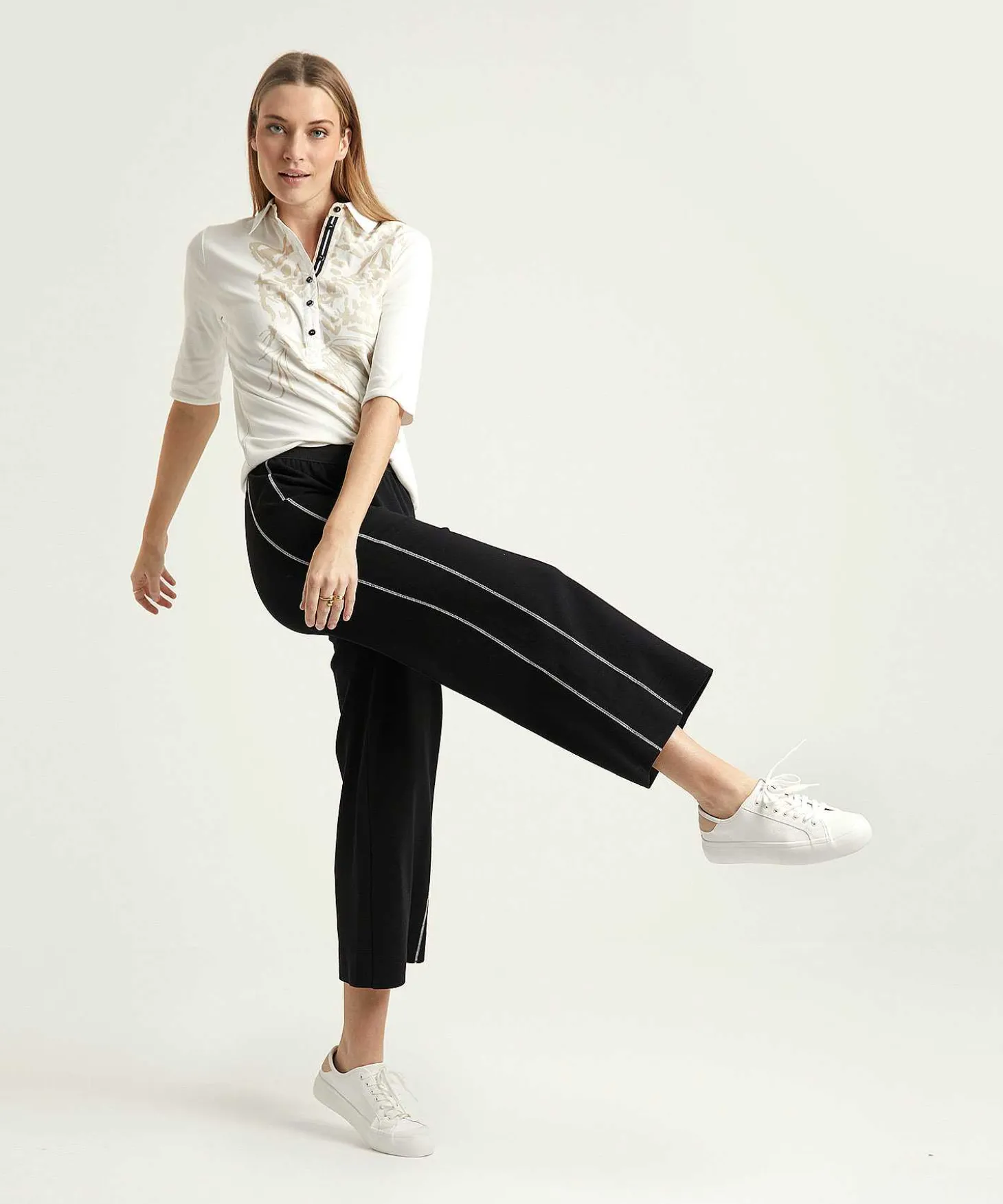 marc_cain_sports_cropped__0-5.webp Cropped Pants Jersey*Marc Cain Sports Fashion