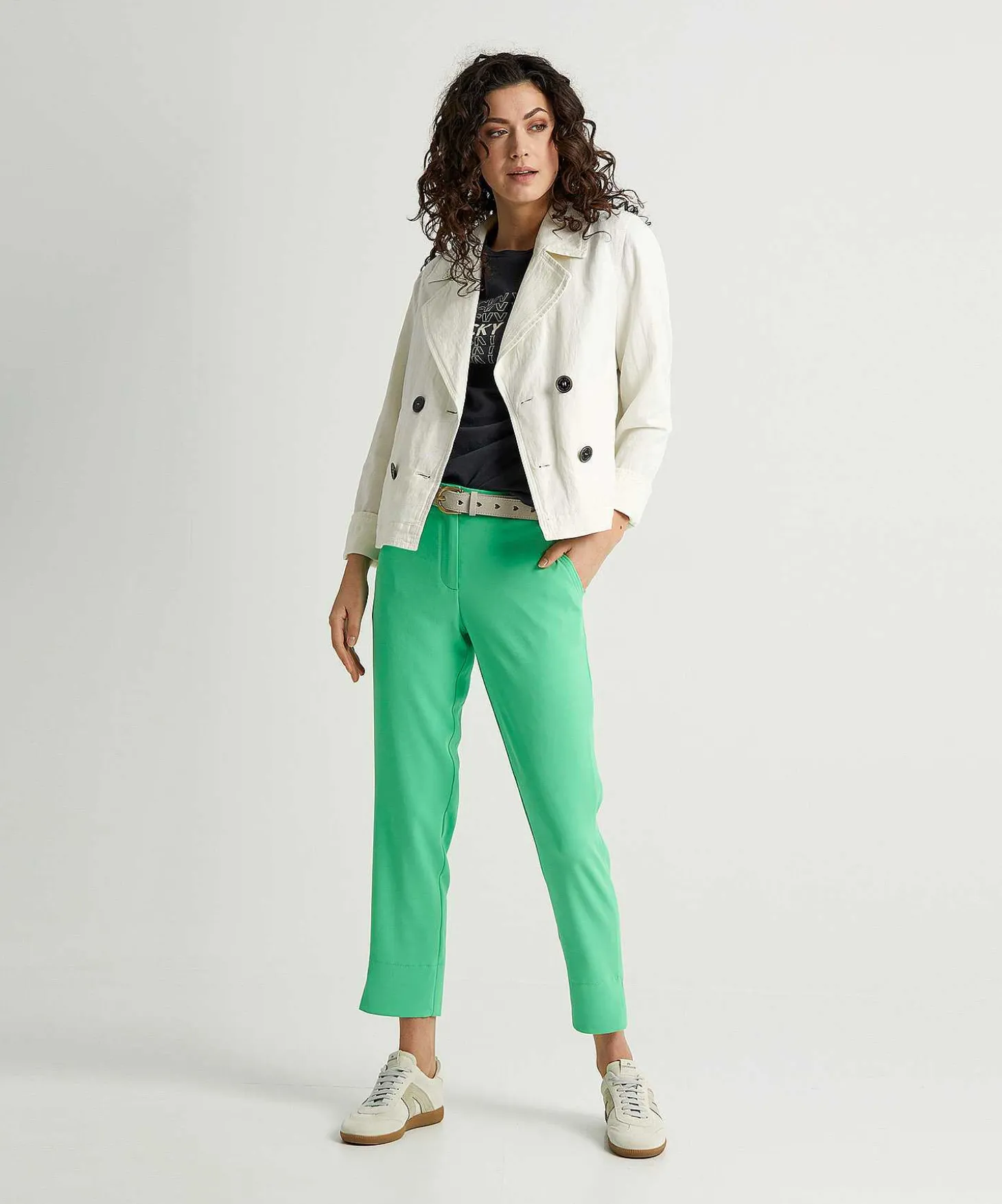marc_cain_sports_cropped__3-4.webp Cropped Pants Travel Fabric Fushun*Marc Cain Sports Outlet