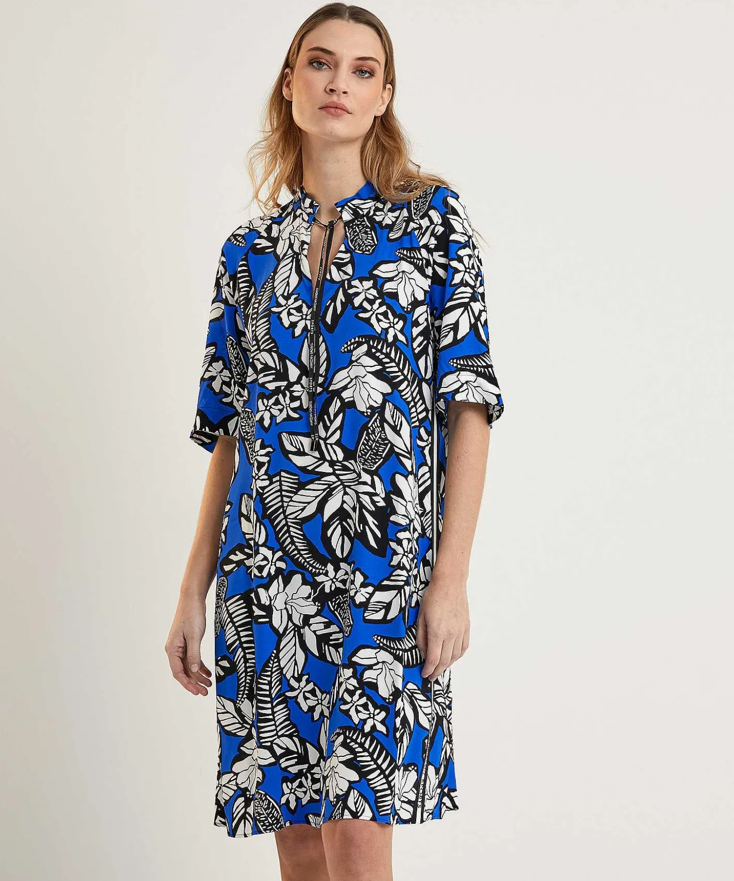 marc_cain_sports_dress_le_1.webp Dress Leaf Print*Marc Cain Sports Cheap