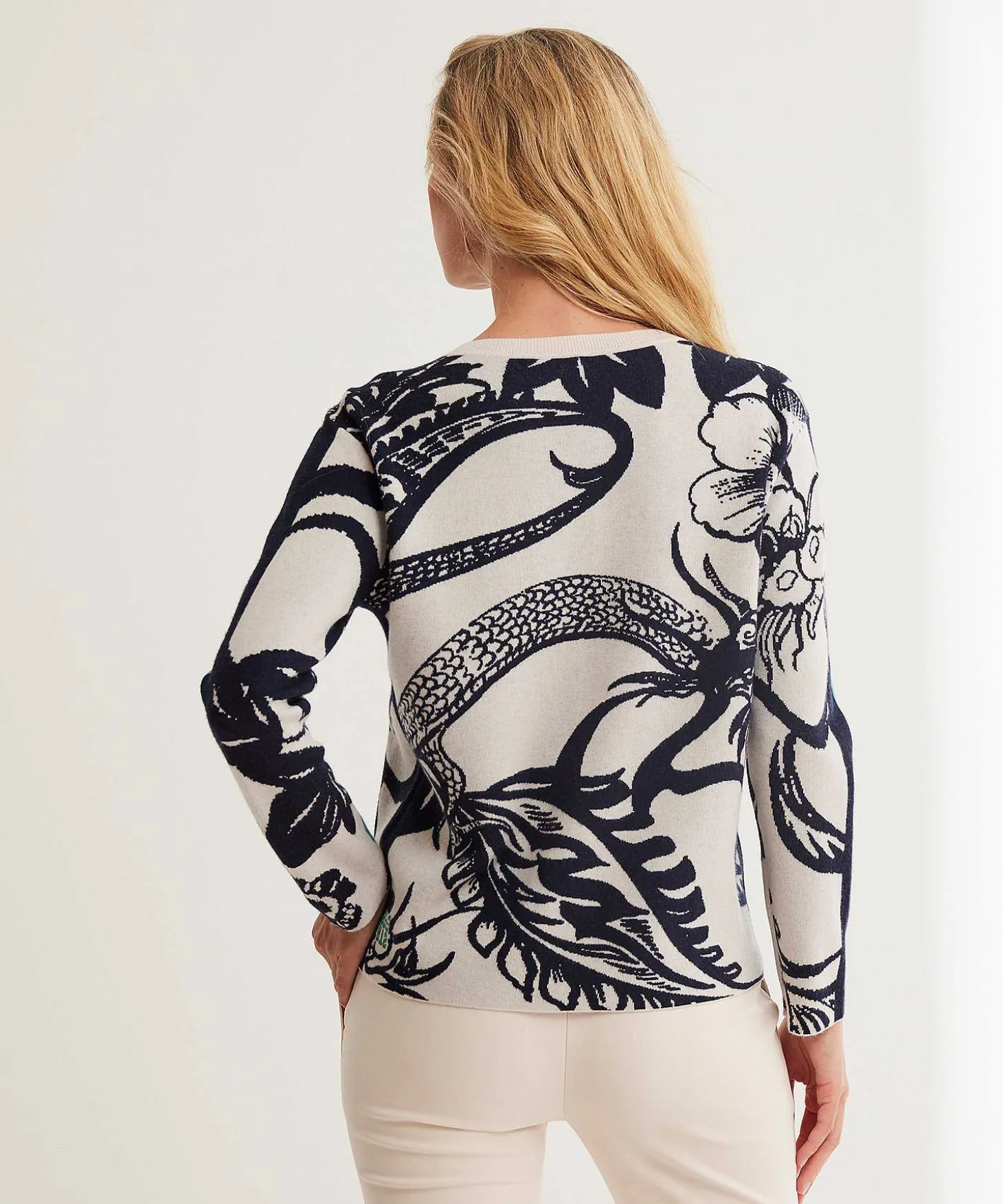 marc_cain_sports_jacquard_0-2.webp Jacquard Sweater With Floral Print And Trim*Marc Cain Sports Hot