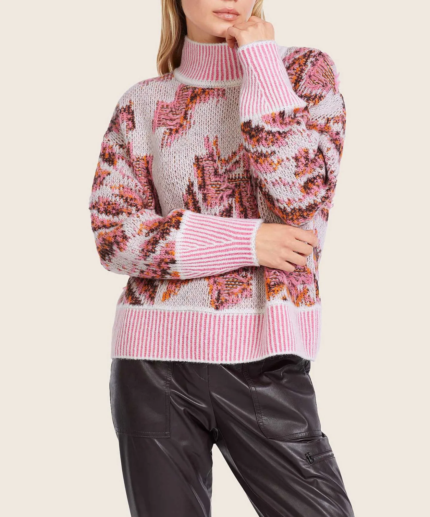 marc_cain_sports_jacquard_1.webp Jacquard Turtleneck Wool Blend*Marc Cain Sports Store