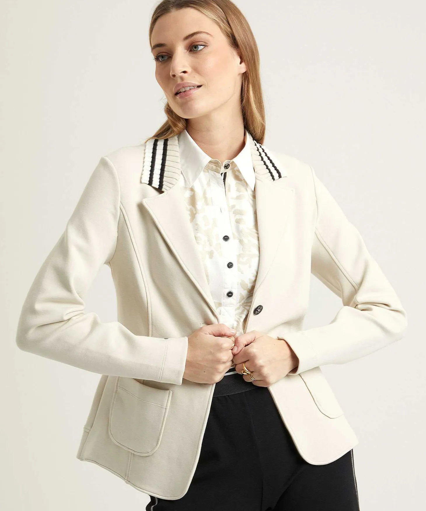marc_cain_sports_sweat_bl_0.webp Sweat Blazer*Marc Cain Sports Online