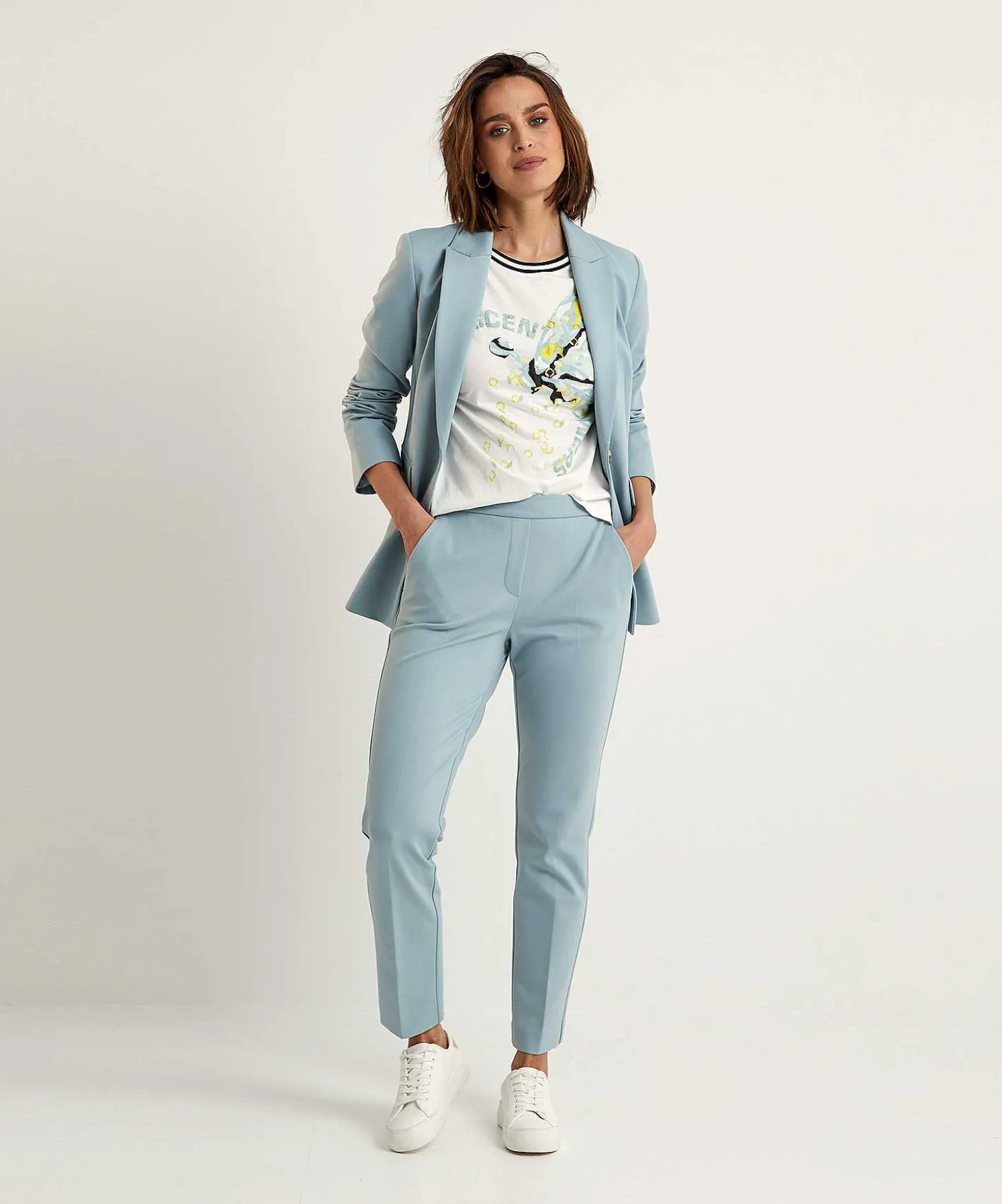 marc_cain_sports_tshirt_d_3.webp T-Shirt Dragonfly Print*Marc Cain Sports Outlet