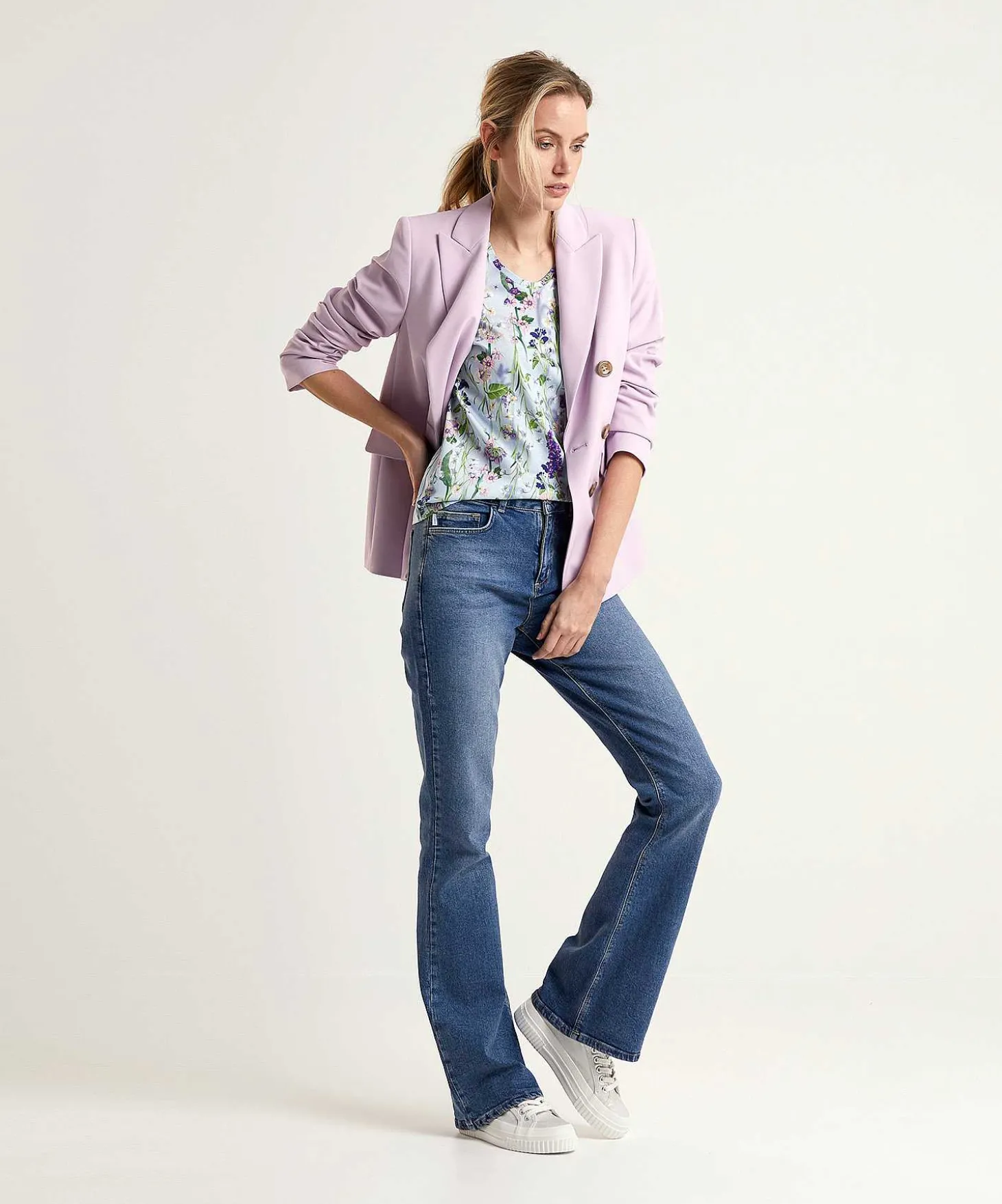 marc_cain_tshirt_floral_p_1.webp Marc Cain T-Shirt Floral Print Pleated Detail*Marc Cain Collections Sale