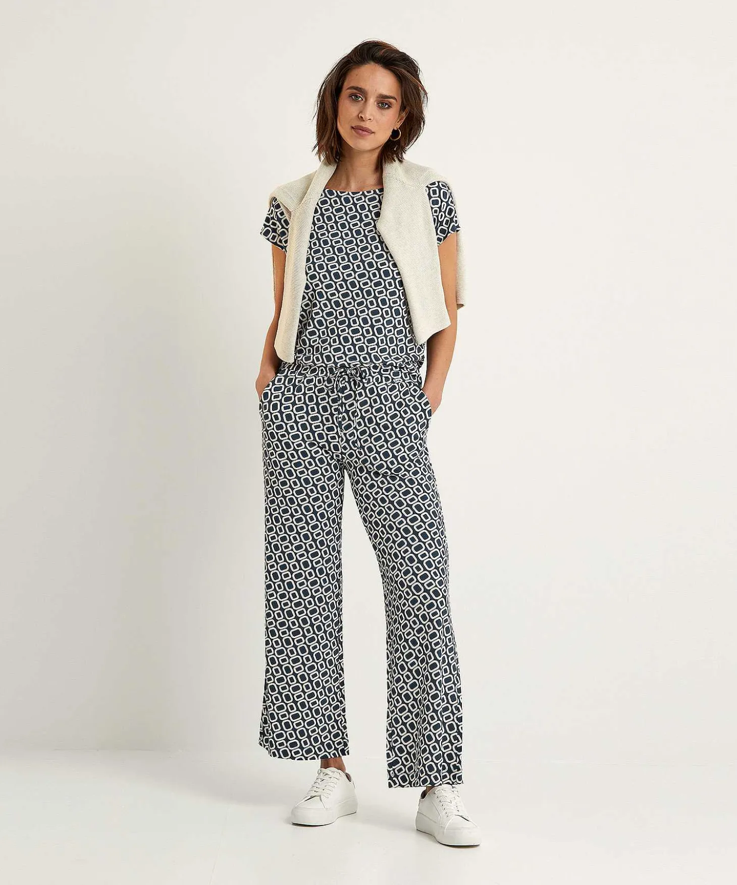 no_mans_land_cropped_pala_0.webp Cropped Palazzo Pants Slinky Retro*No Man's Land Clearance