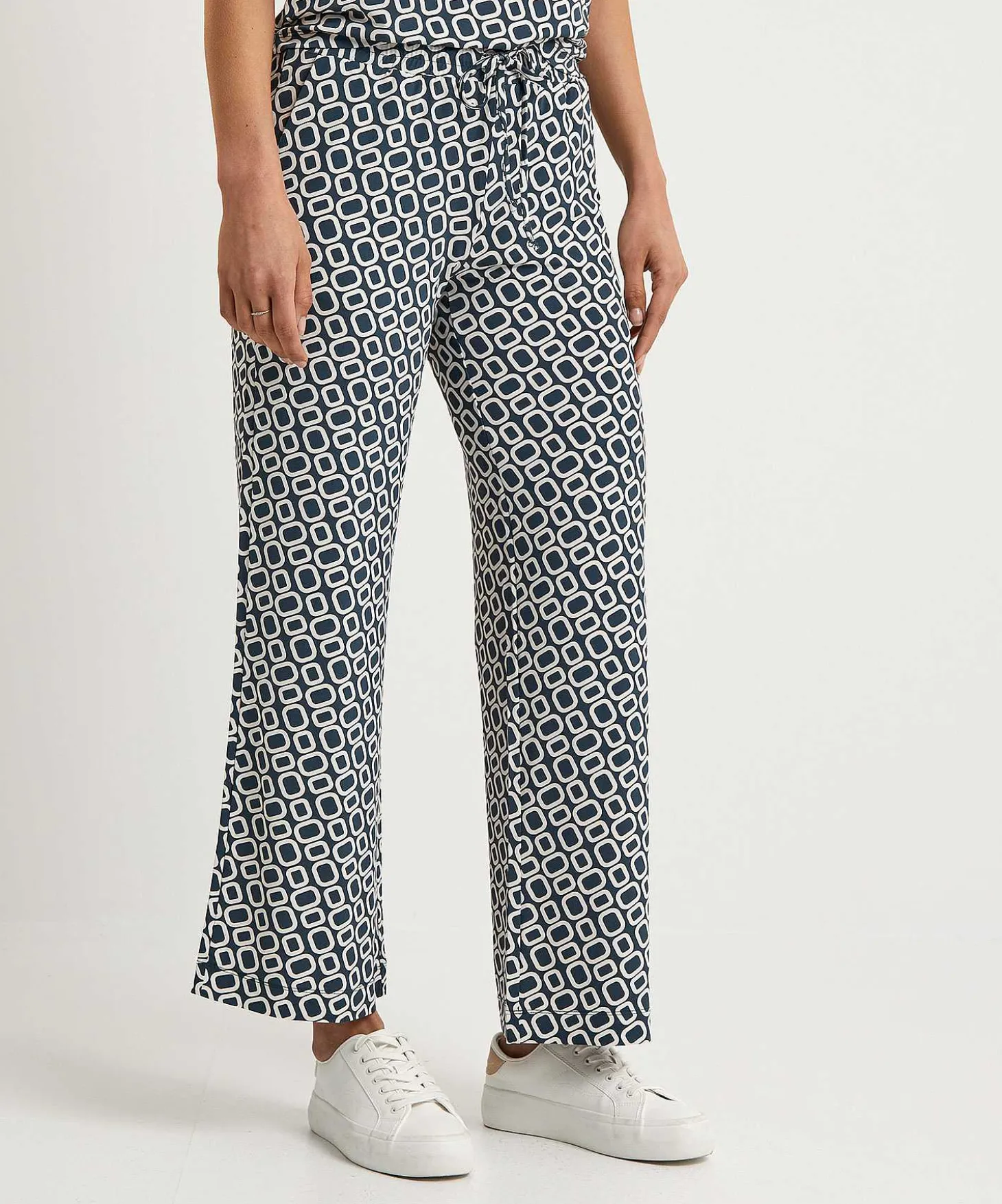 no_mans_land_cropped_pala_2.webp Cropped Palazzo Pants Slinky Retro*No Man's Land Clearance