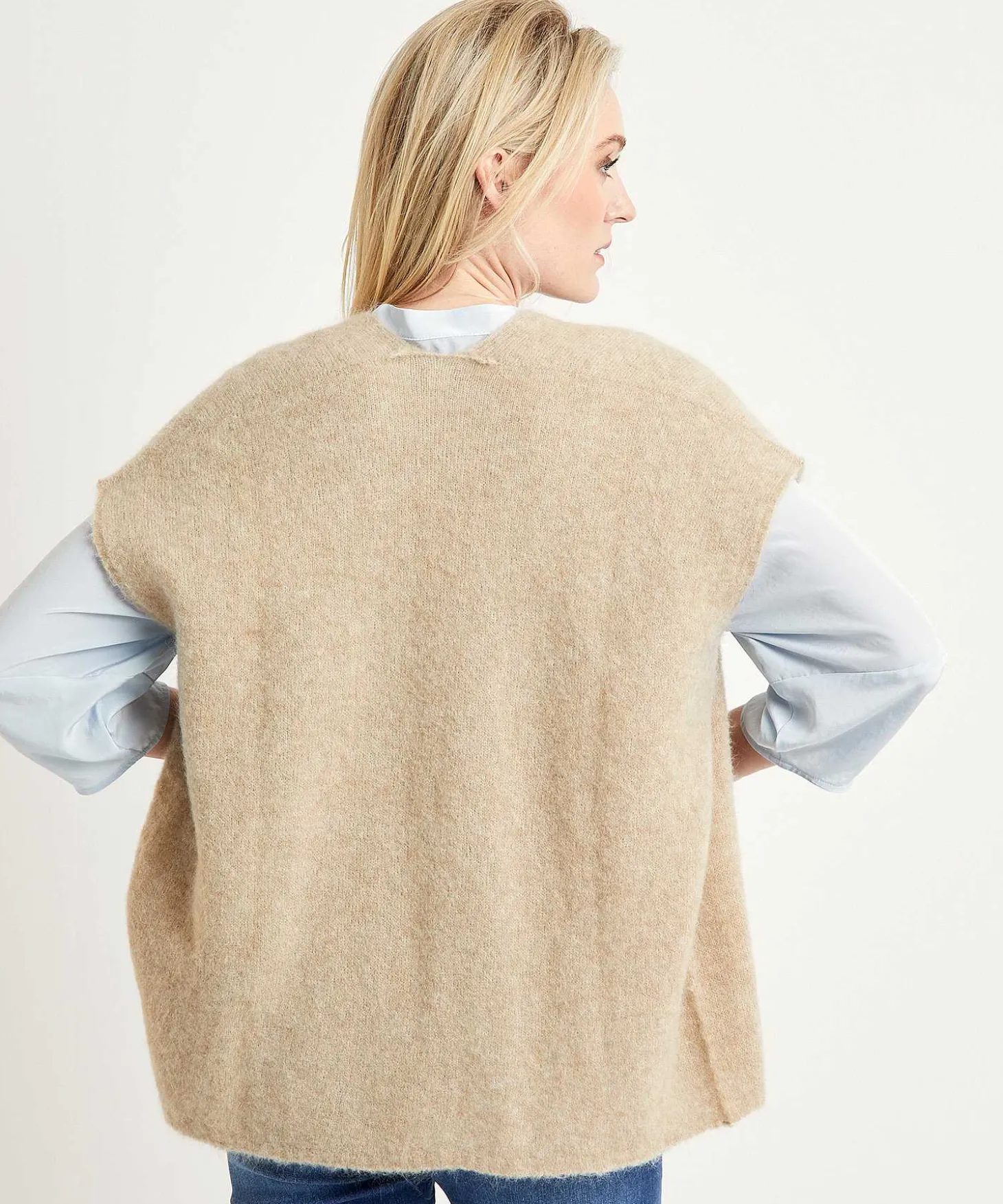 no_mans_land_sleeveless_s_4.webp Sleeveless Swagger Vest Wool Blend*No Man's Land Store