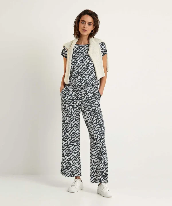 Slinky Shirt Retro Print*No Man's Land Best