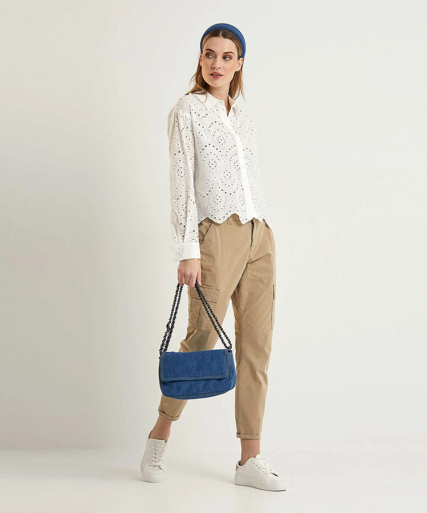 oui_ajour_blouse_3.webp Ajour Blouse*OUI Online