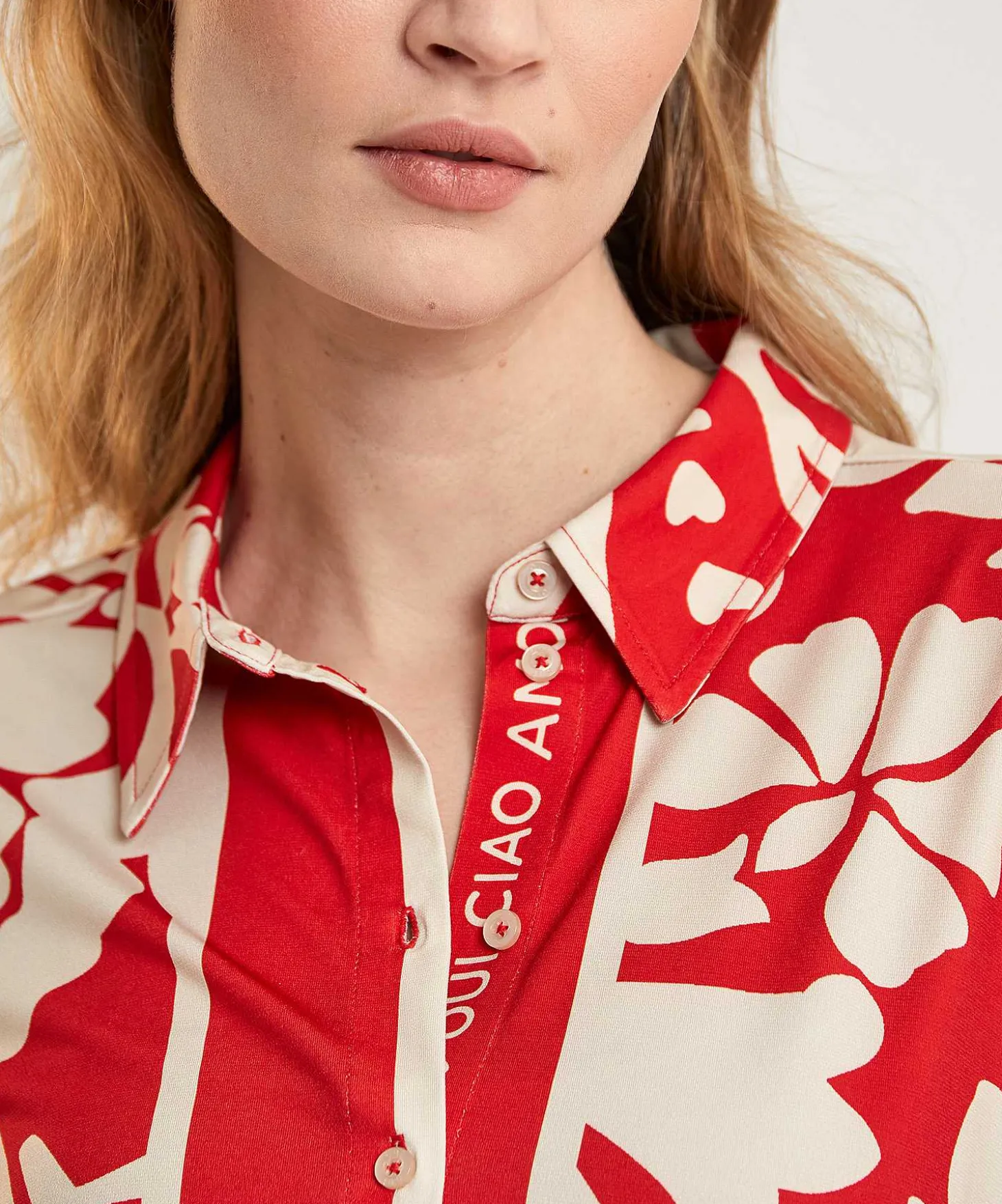 oui_slinky_blouse_print_2.webp Slinky Blouse Print*OUI New