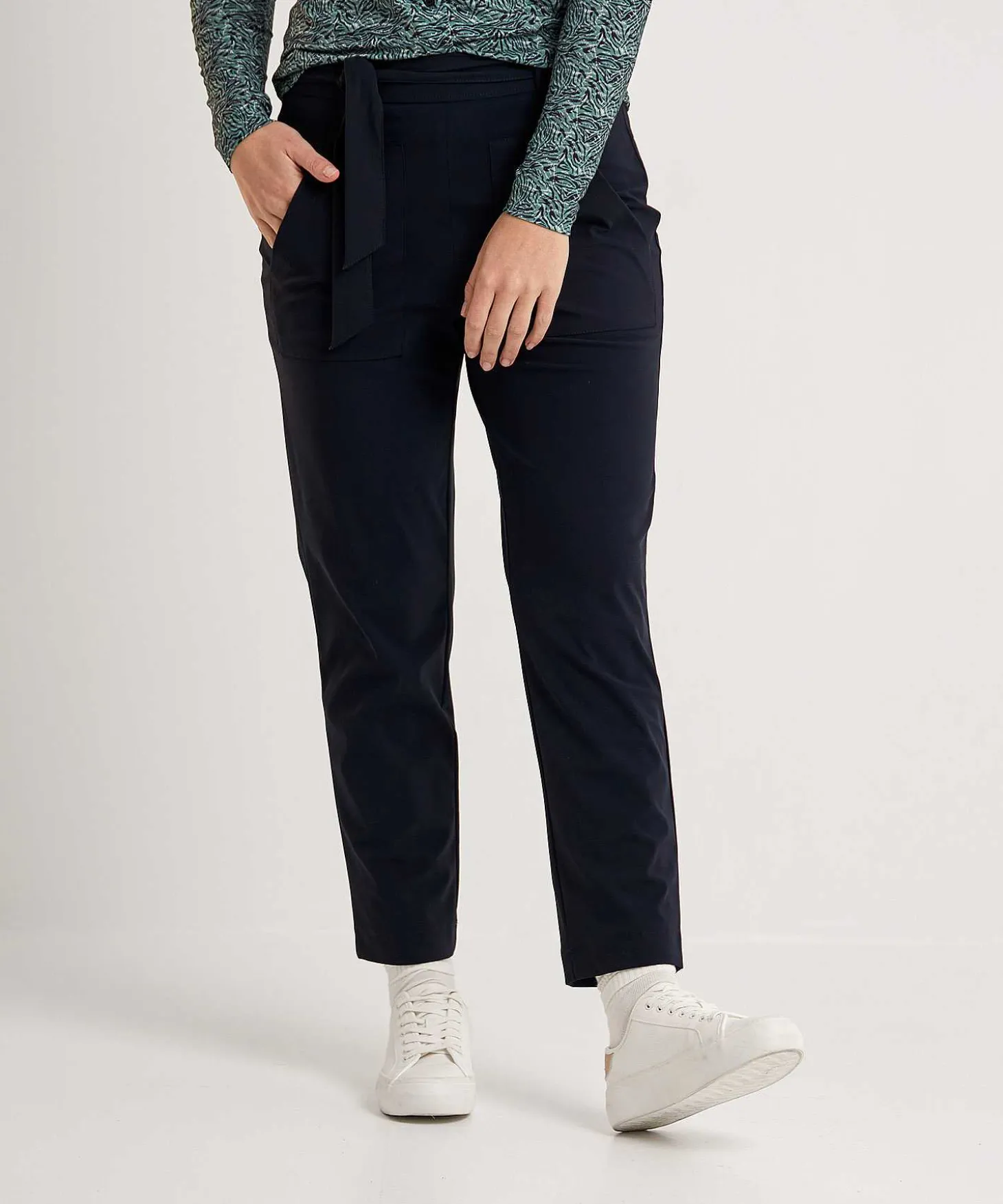 raffaello_rossi_relaxed_f_0.webp Relaxed Fit Travel Fabric Trousers Ira*Raffaello Rossi Cheap