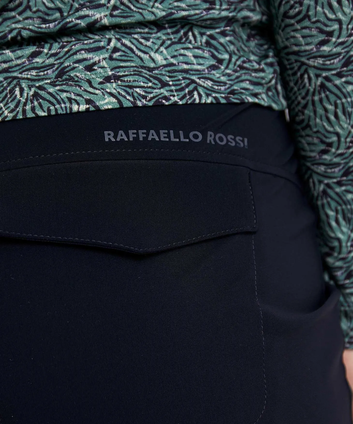 raffaello_rossi_relaxed_f_2.webp Relaxed Fit Travel Fabric Trousers Ira*Raffaello Rossi Cheap