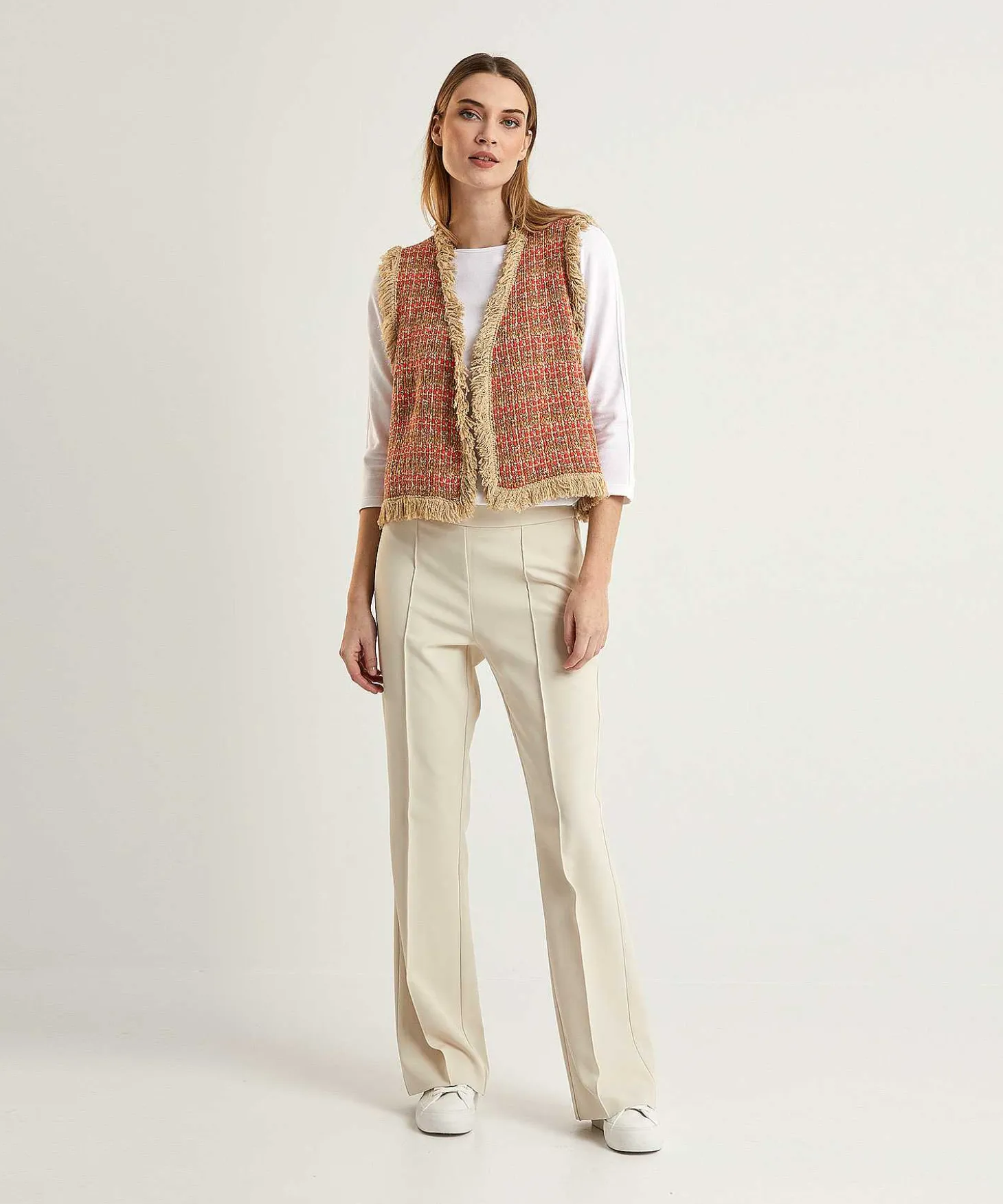 rosner_flared_pants_with__1.webp Flared Pants With Pintucks Audrey 1*Rosner Fashion