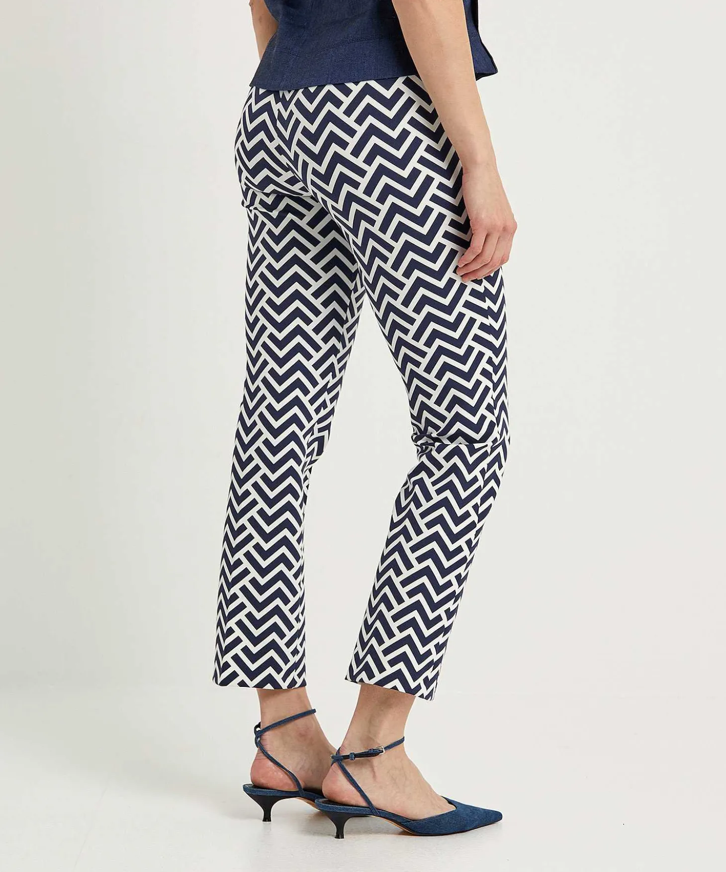 rosner_scuba_pants_graphi_2-3.webp Scuba Pants Graphic Alisa*Rosner Online