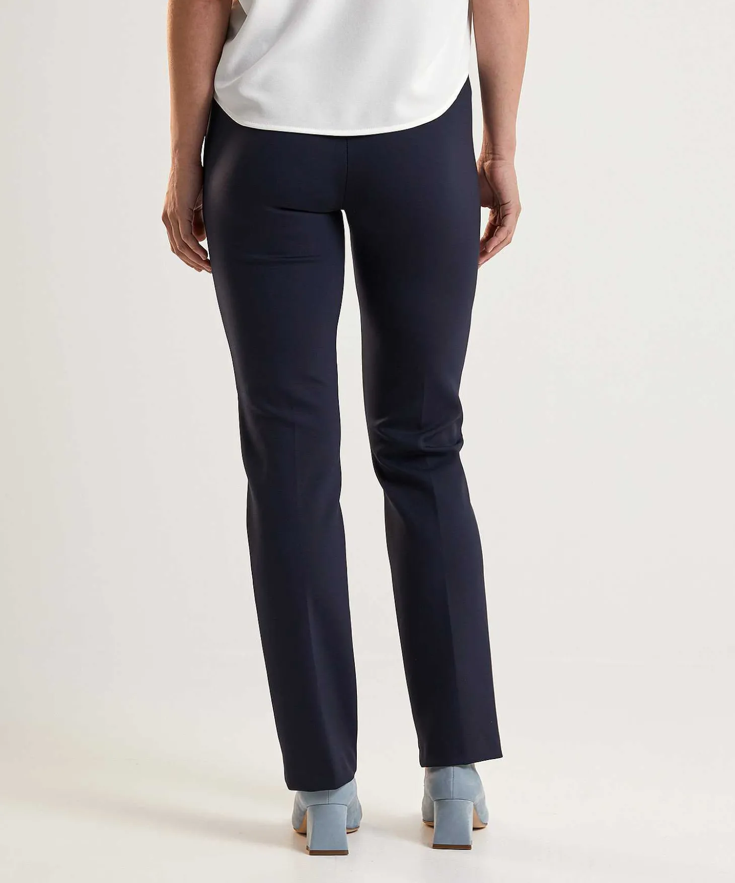 rosner_scuba_pants_with_p_1.webp Scuba Pants With Partial Seam Alisa Slim*Rosner Discount