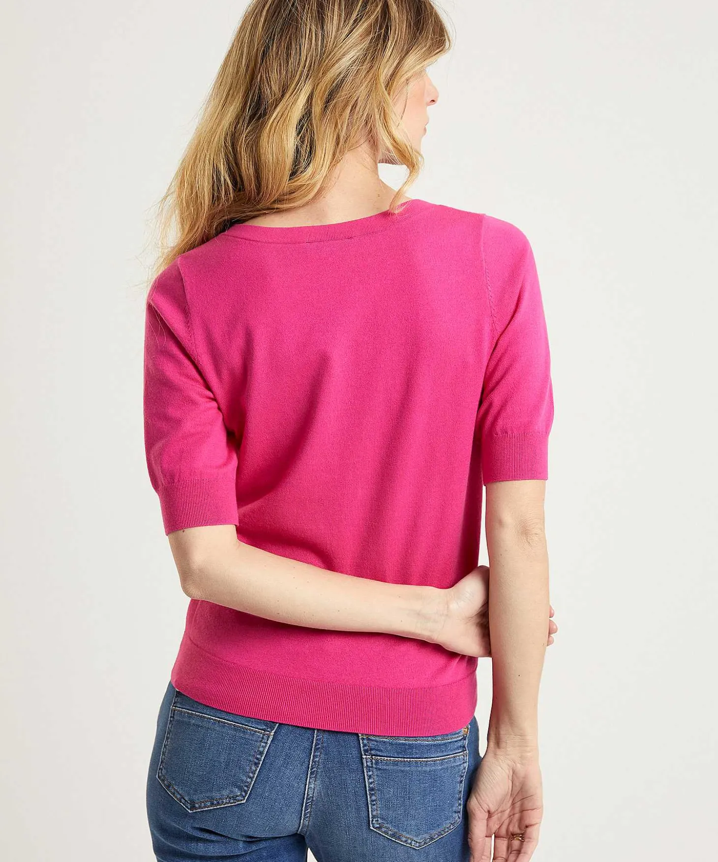 short_sleeve_sweater_1.webp Short Sleeve Sweater** Online