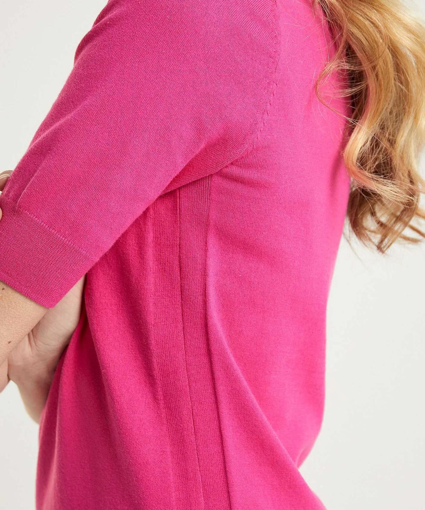 short_sleeve_sweater_2.webp Short Sleeve Sweater** Online