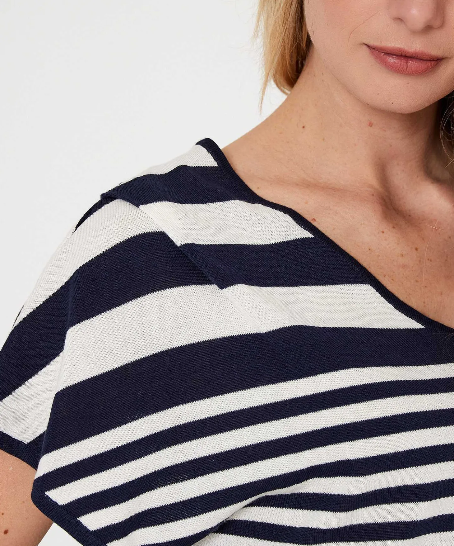 stripe_sweater_with__nec_1.webp Stripe Sweater With 2 Necklines** Flash Sale