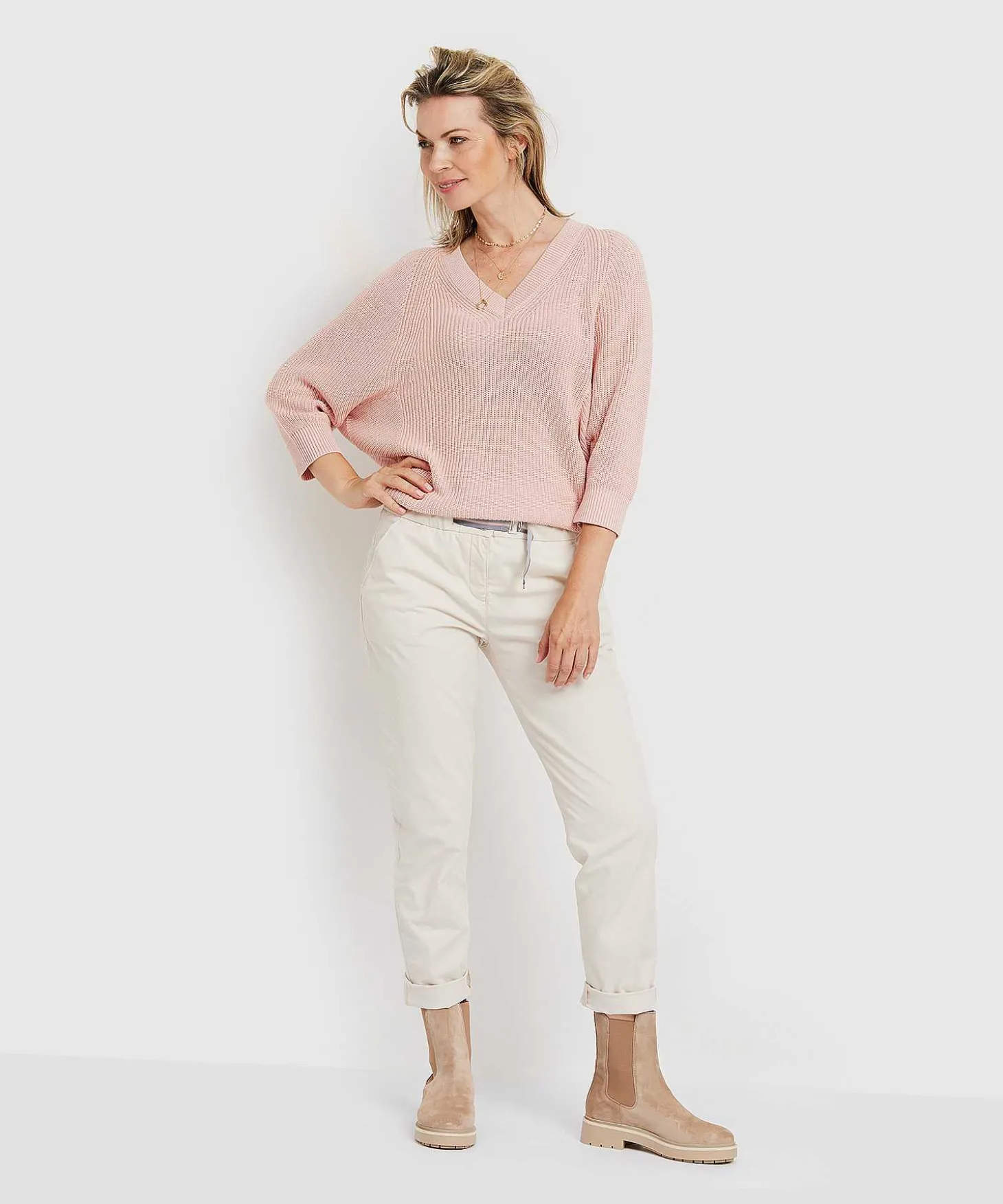 sweater_vneck_0-2.webp Sweater V-Neck** Cheap