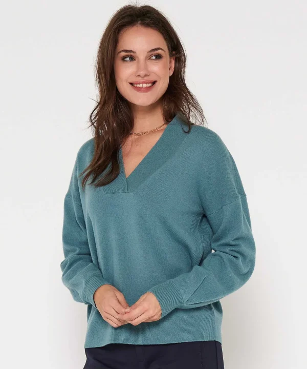 Sweater V-Neck Wool** Hot