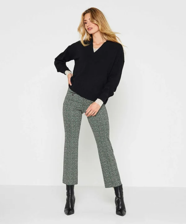 Sweater V-Neck Wool** Outlet