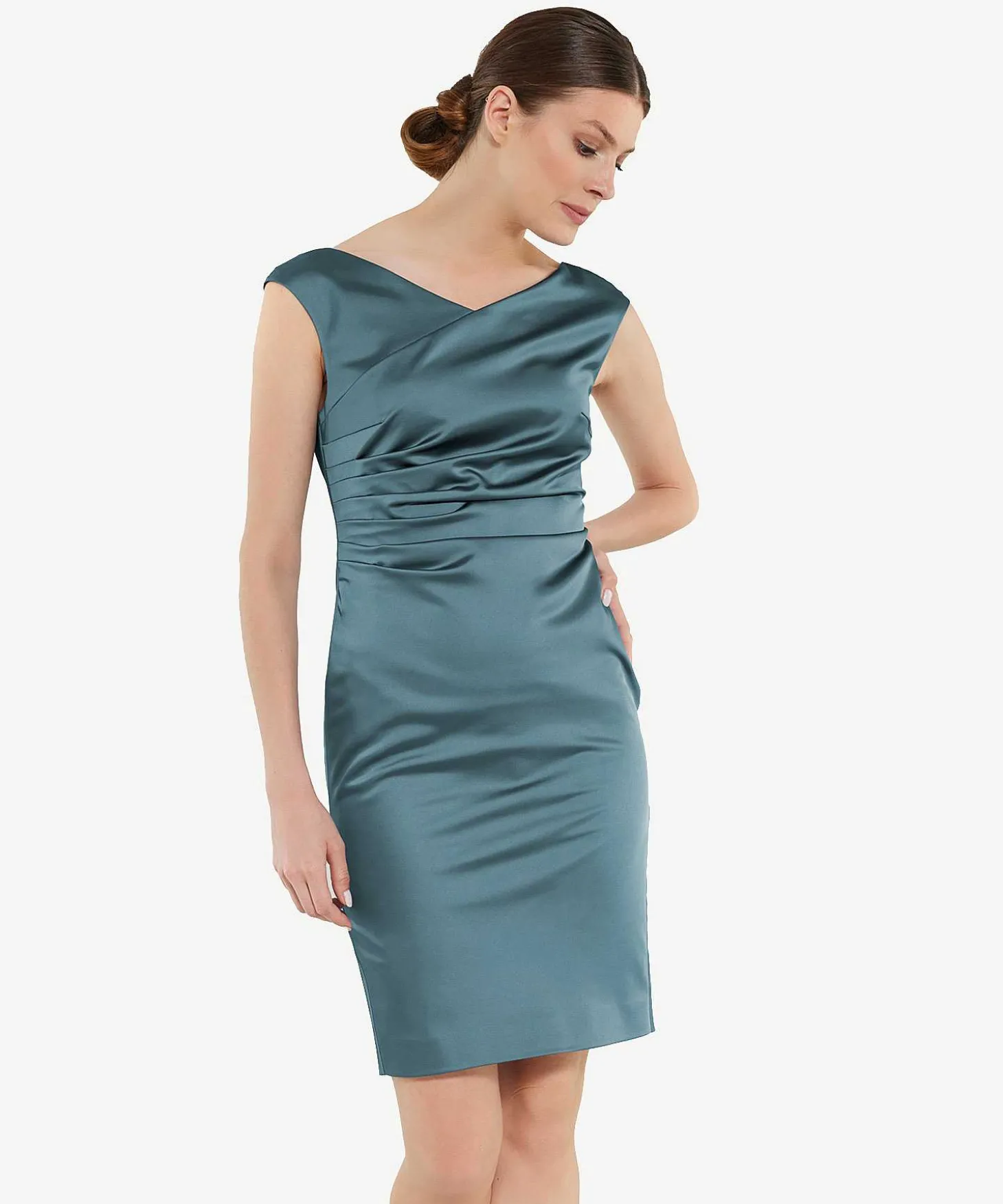 swing_sleeveless_dress_pl_1.webp Sleeveless Dress Pleated*Swing Discount