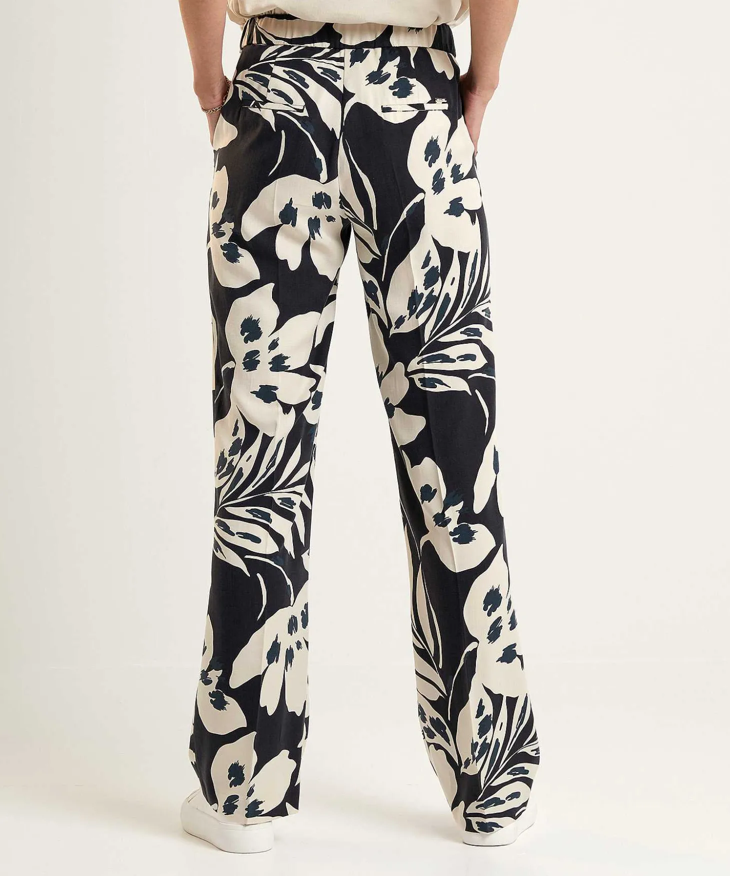 toni_wide_leg_pants_flora_1.webp Wide Leg Pants Floral Print Luisa Beauty*TONI Flash Sale