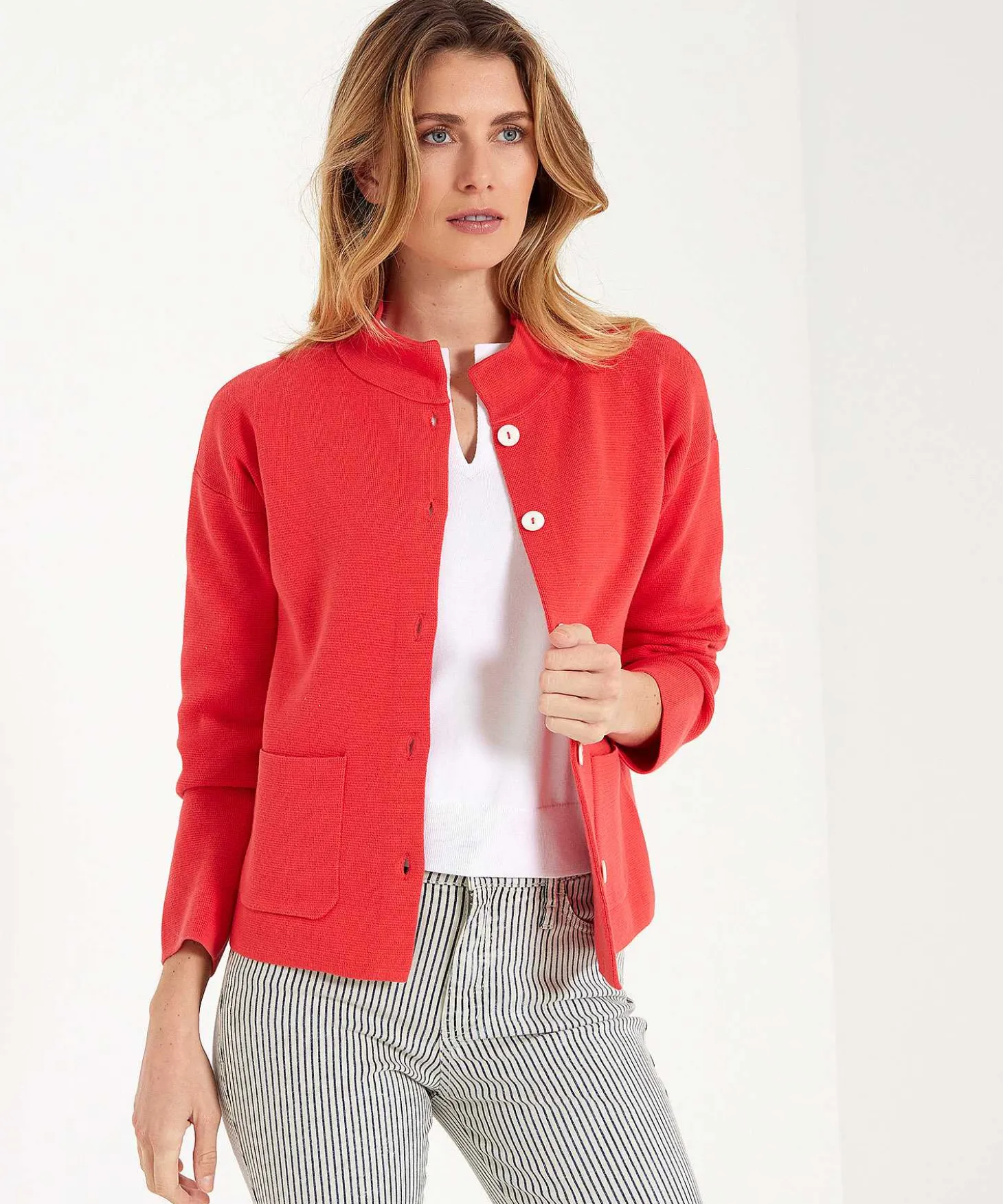 vest_puntaknit_2.webp Vest Puntaknit** Outlet
