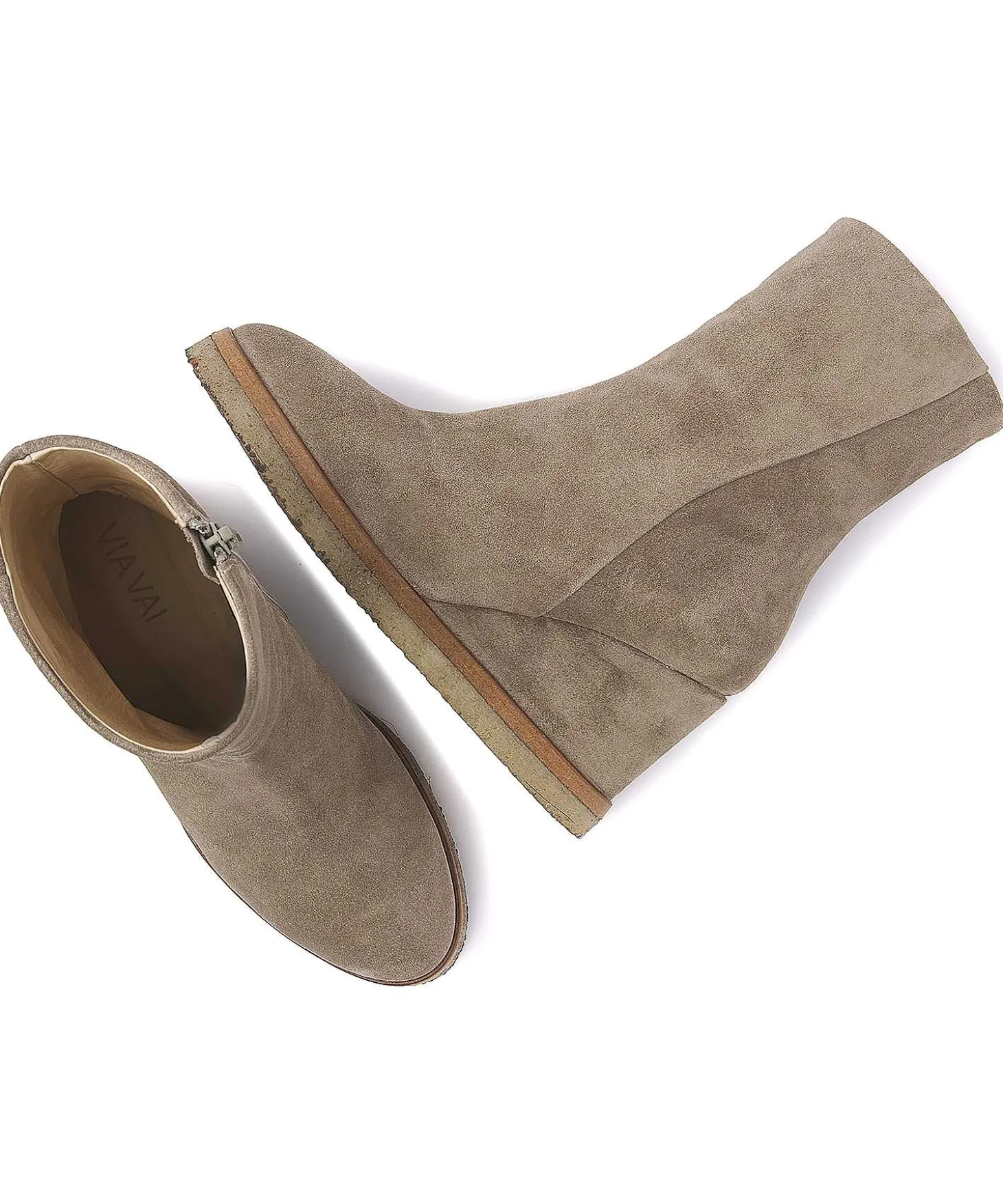 via_vai_suede_wedge_heel__2.webp Suede Wedge Heel Boot Aura Miley*VIA VAI Best