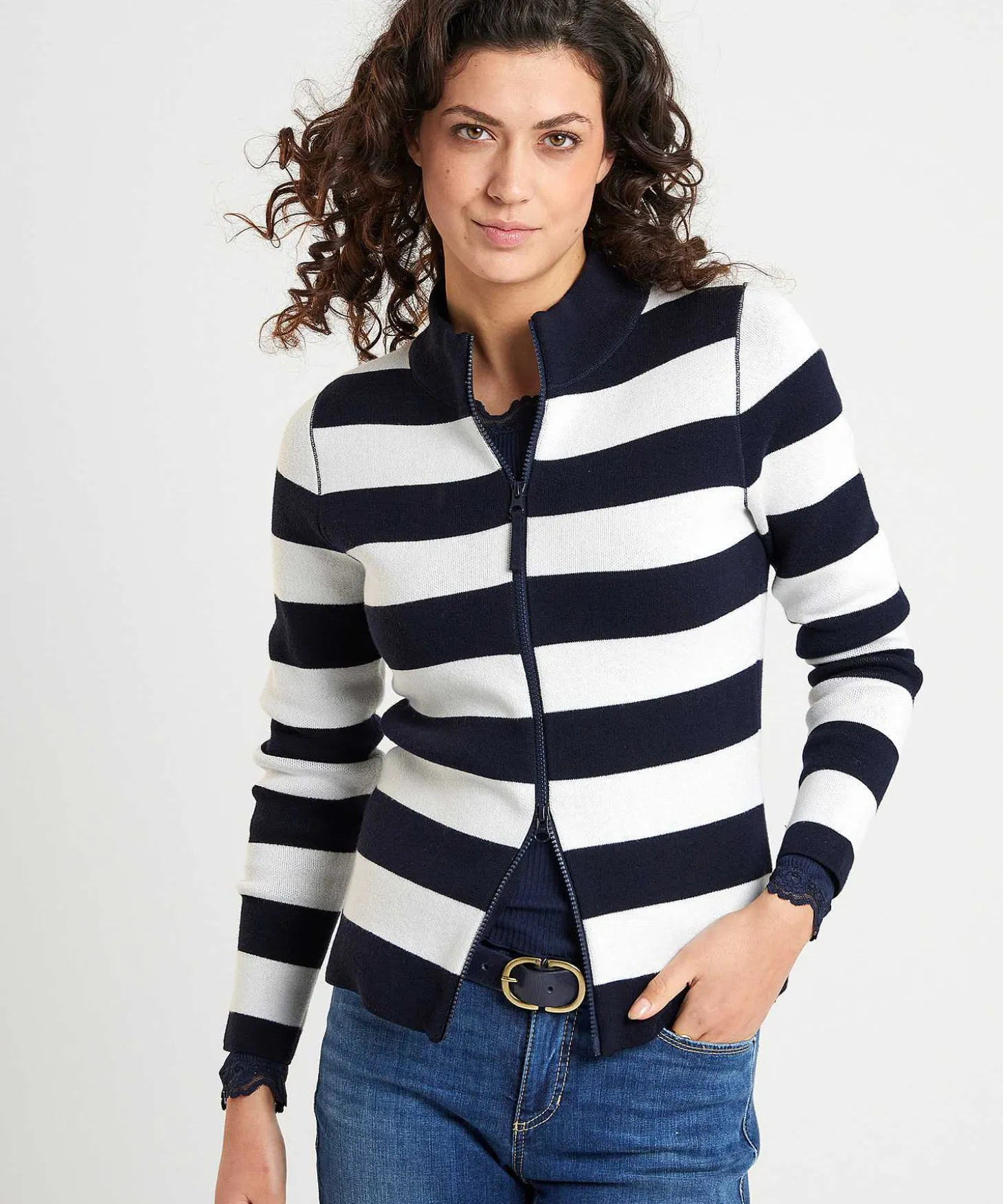 zipper_cardigan_blockstr_2.webp Zipper Cardigan Blockstripe** Outlet